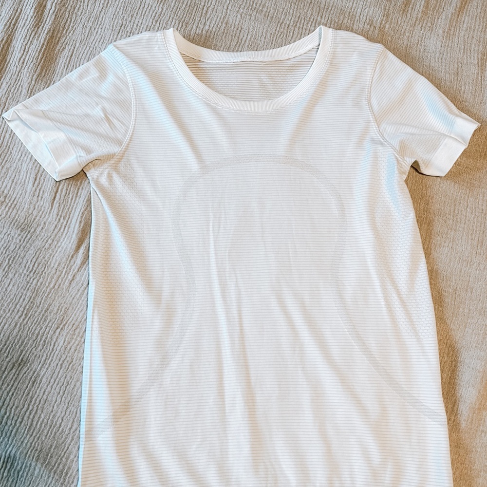 Lululemon shirt